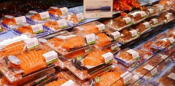 做一顿中西合璧的圣诞餐，你得学会讨巧