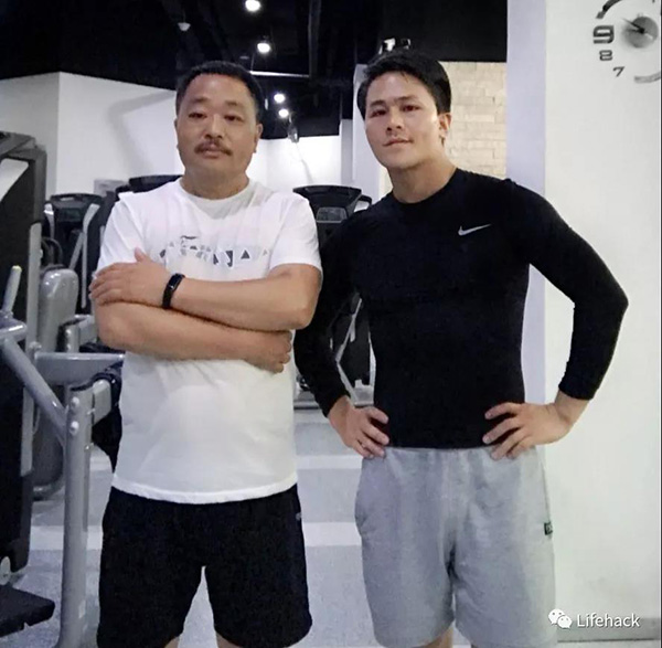 太励志！啤酒肚变6块腹肌，这一家子的减肥照刷爆朋友圈