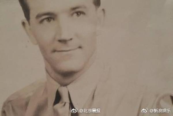 兔八哥形象之父吉文斯去世，曾参与猫和老鼠、大力水手等绘制