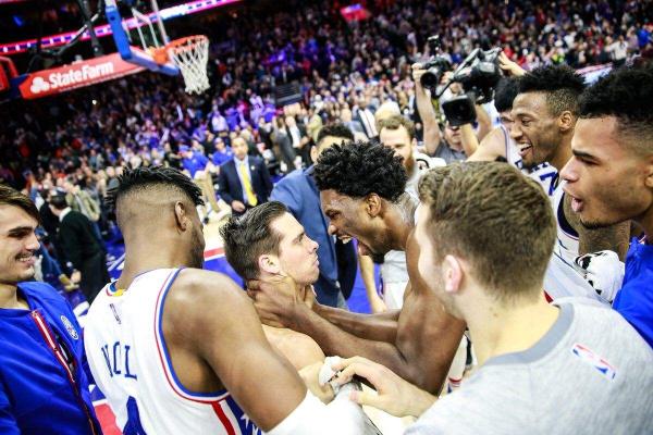 NBA圣诞大战观赛指南：你见过凌晨4点的詹姆斯杜兰特吗