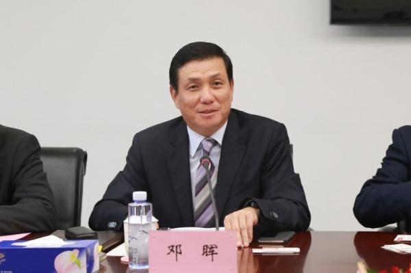 长江证券：邓晖辞去总裁职务，将尽快完成新任总裁的聘任工作