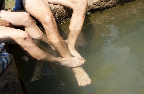 睡不着｜请以你的名字呼唤我，因为你走不出柜子