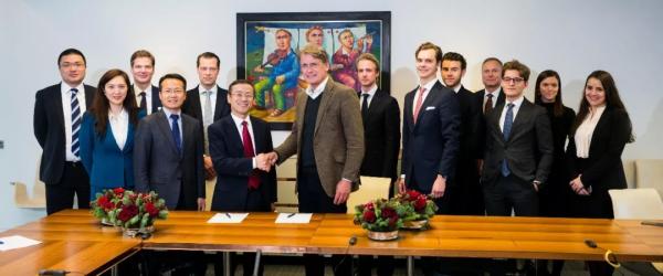 吉利控股收购沃尔沃集团8.2%股权，成为其第一大股东