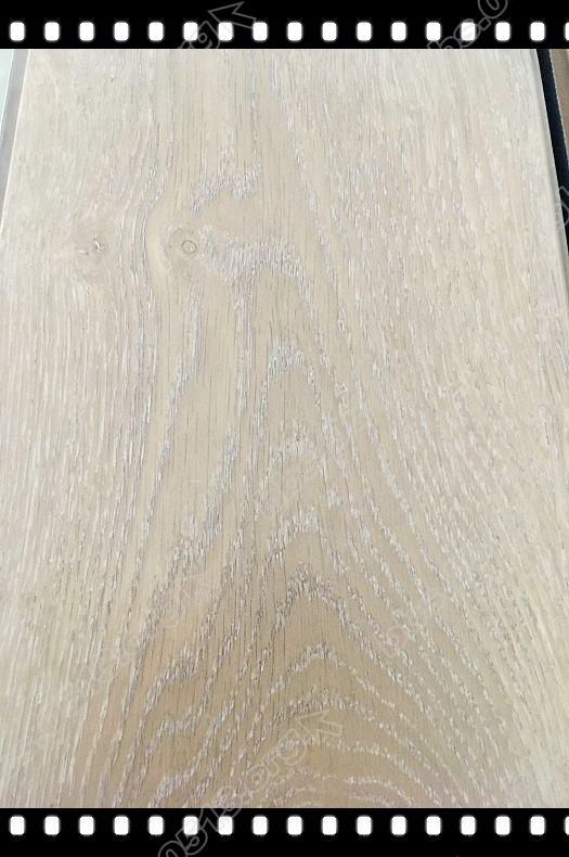 圣象地板 (5).jpg