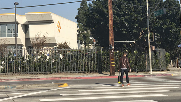 贾跃亭美国印记：5套洛杉矶豪宅在升值，有FF员工说他伟大