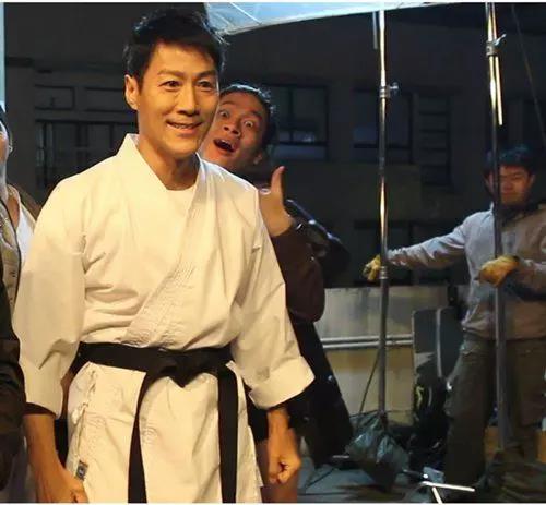 纪念｜不知道还有多少人记得梅艳芳