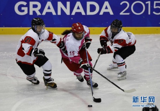 中国U18女冰即将出征世锦赛，球员请假训练，打完回去上学