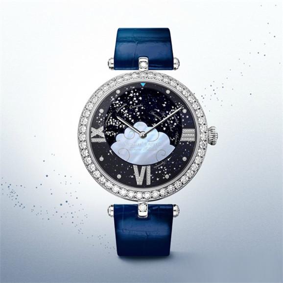 新的一年新的期待，何不对着腕上的星辰许下心愿