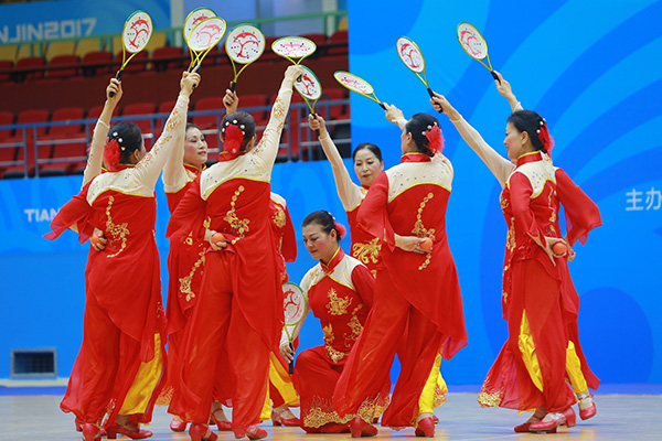 人民日报：体育要以人民健身为中心，关乎国家前途民族复兴