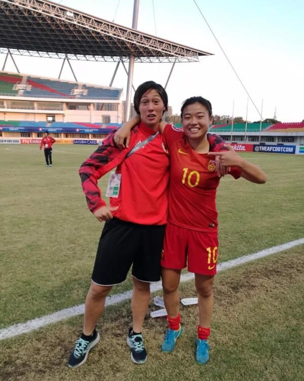 特写｜赵瑜洁的18岁，被美国名校录取的国青女足10号