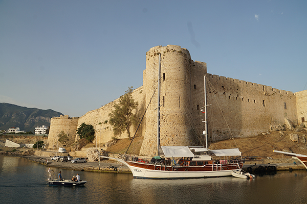 地中海“冷和平”岛国，塞浦路斯双面行纪