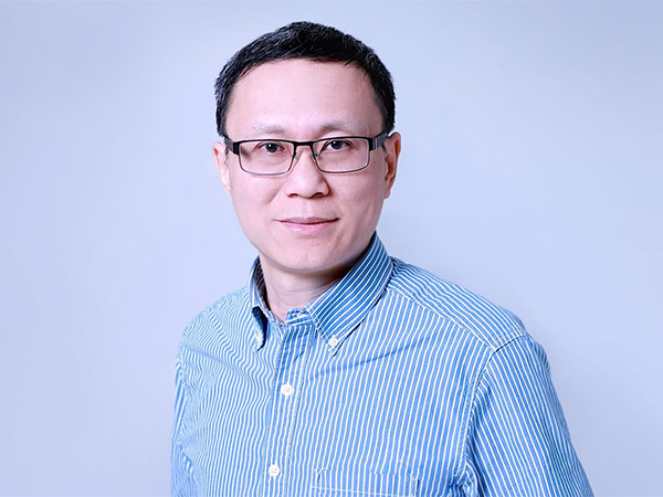 京东再招AI大咖：前华为首席科学家裴健出任京东副总裁