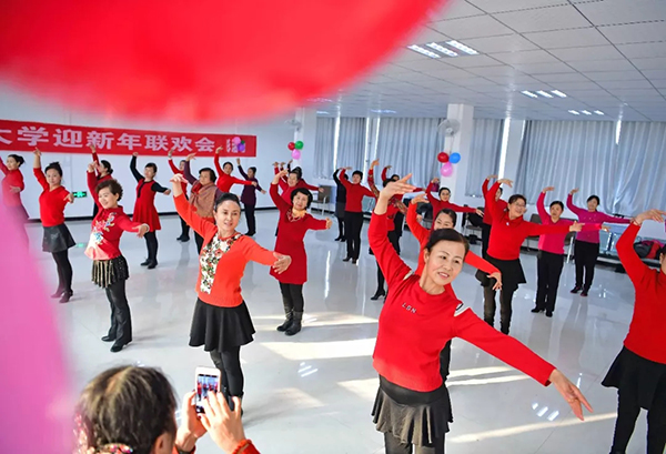 4300亿养老金投资运营，“收不抵支”有救了？