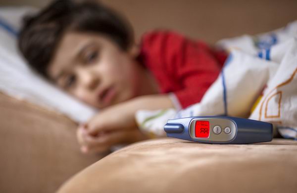 辟谣｜孩子烧抽了，会抽成习惯，还可能抽成癫痫？