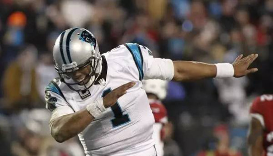 国足小将庆祝动作啥意思，这才是最流行的嘻哈文化