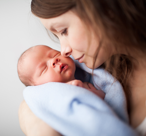 28岁月子妈妈突发偏瘫，新妈妈为何成了静脉血栓高危人群？