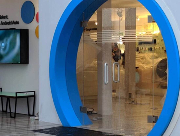 CES直击｜中央展馆大停电高科技全歇菜，谷歌首秀展台被淹