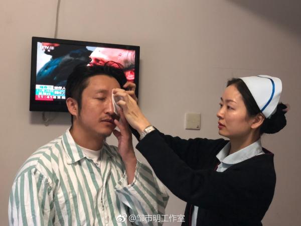 专心治疗不安排训练，邹市明的拳击生涯会就此终结吗