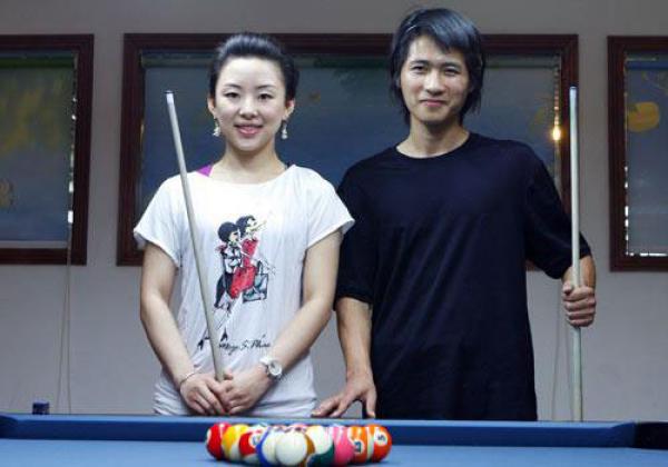 韩寒丨想虐潘晓婷的那个晚上，我一直在开球