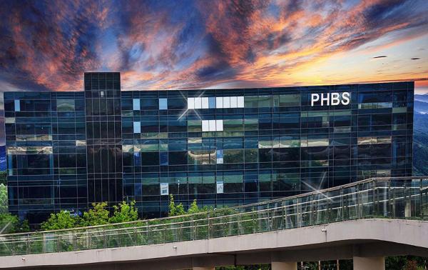 涉嫌对老乡进行合同诈骗，北大汇丰商学院一同学会会长被批捕