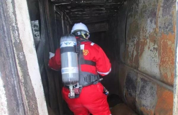 “桑吉”轮东海沉没，船中的油能回收吗？可进行深水抽油