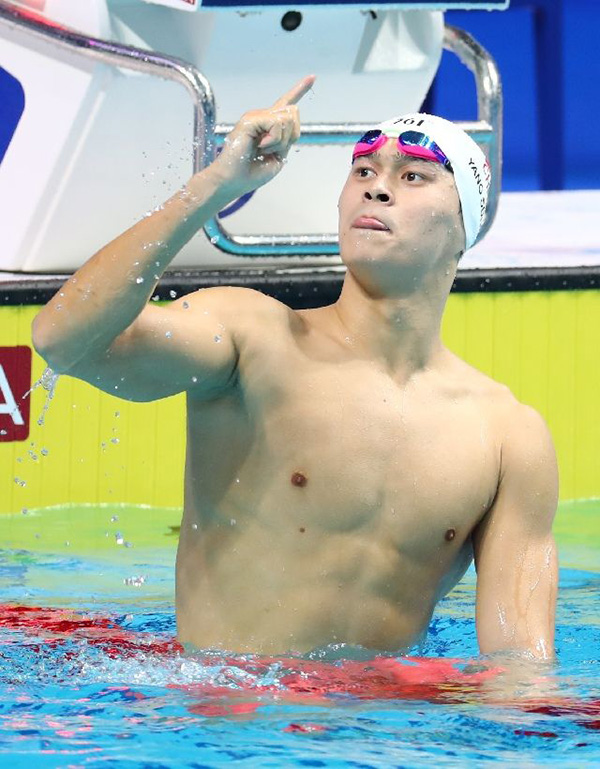 中国运动员为何持续无缘“体坛奥斯卡”？吃了职业化运动的亏