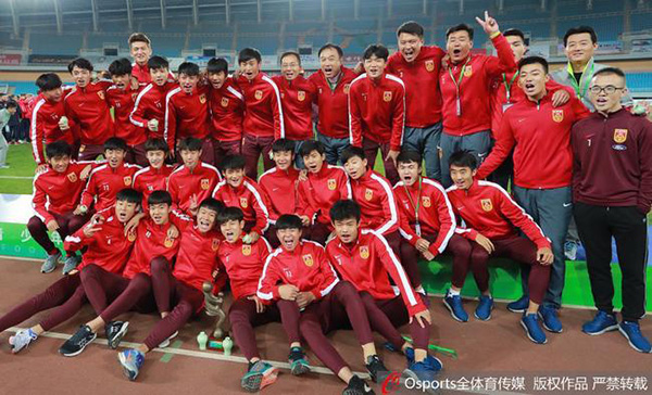 U17国青教练组集体辞职？主帅是“临时工”，足协没签合同