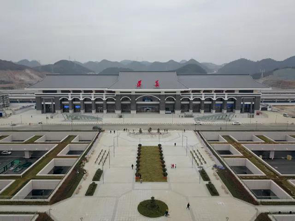 重庆至贵阳铁路1月25日开通运营，两地2小时可达