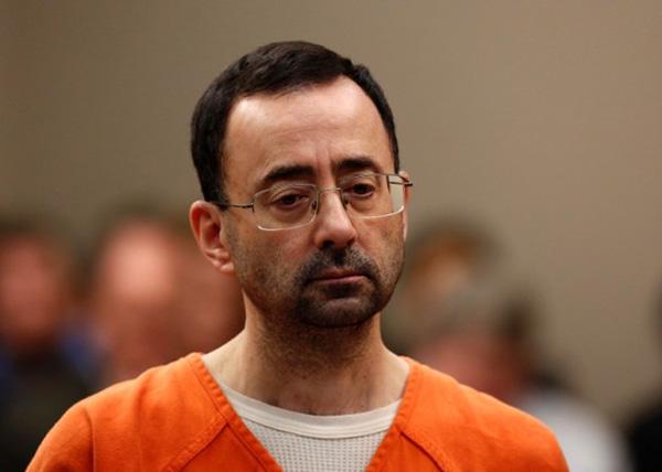 百名女性遭性侵，4位奥运冠军受害，这就是美国体操的黑暗