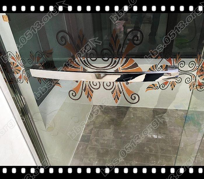 淋浴房开门  (12).jpg