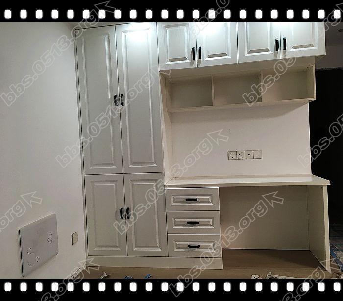 餐厅高柜和电脑桌 (1).jpg