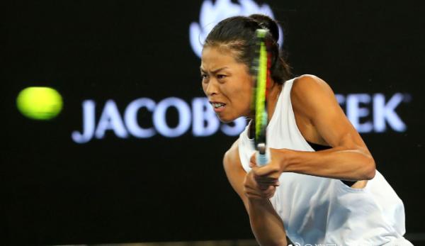 没教练、没赞助但梦想一直在，十年不懈的她再次闪耀澳网