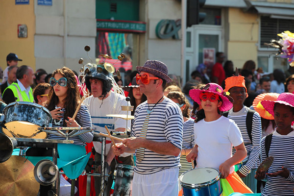 从马赛到戛纳，活得像一部电影