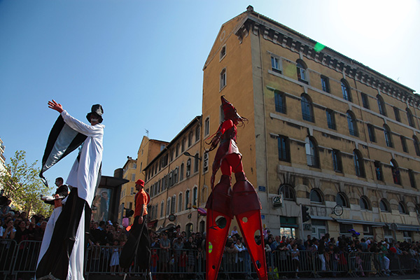 从马赛到戛纳，活得像一部电影