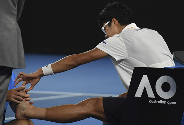 伤仲永！中国神童8年前曾吊打郑泫，如今只能委身网球陪练