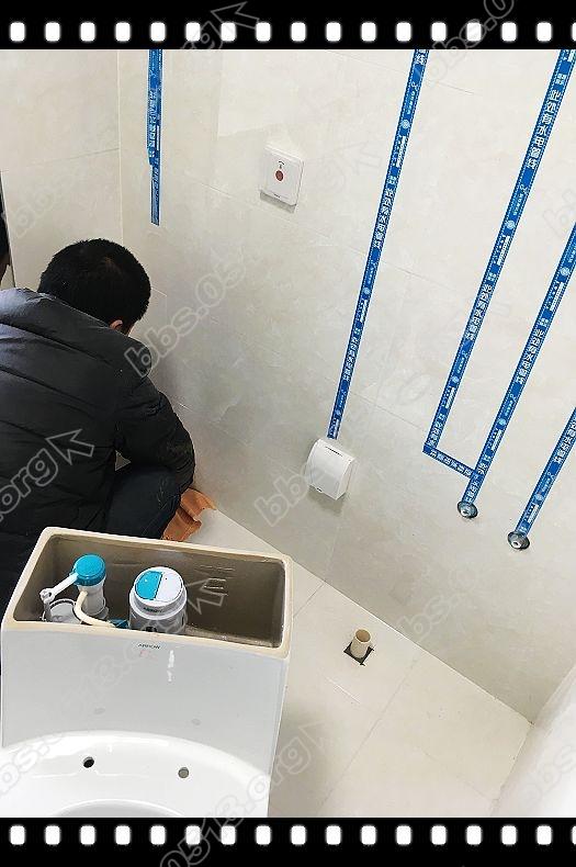 马桶和浴柜 (10).jpg