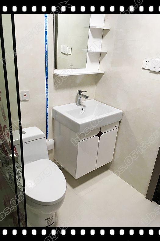 马桶和浴柜 (16).jpg