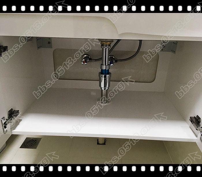 马桶和浴柜 (21).jpg