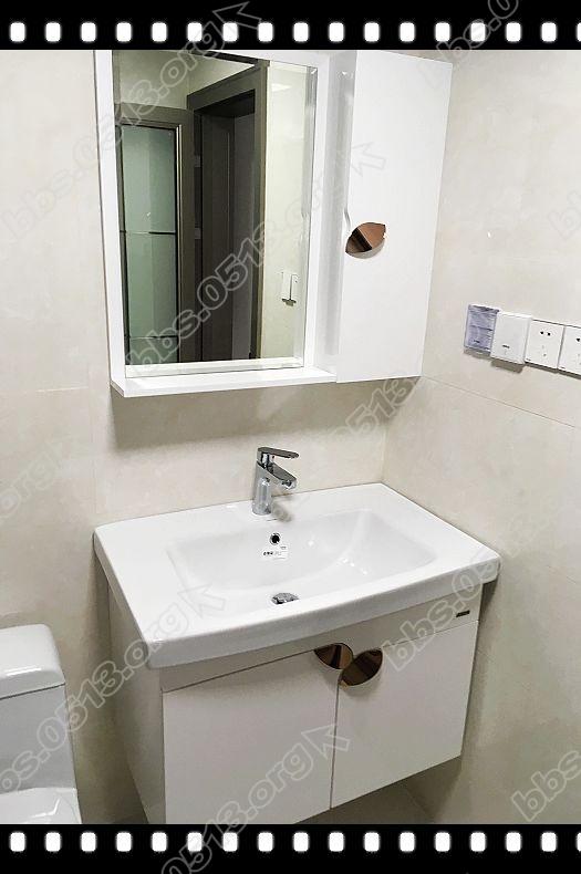 马桶和浴柜 (20).jpg