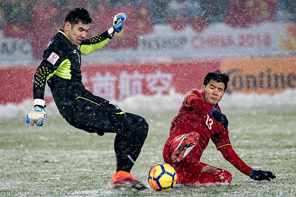 在大雪纷飞的常州，越南足球结结实实给我们上了一课