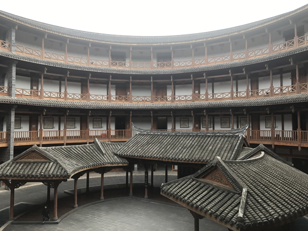 从凉粉到豆花，成都的巴适一日