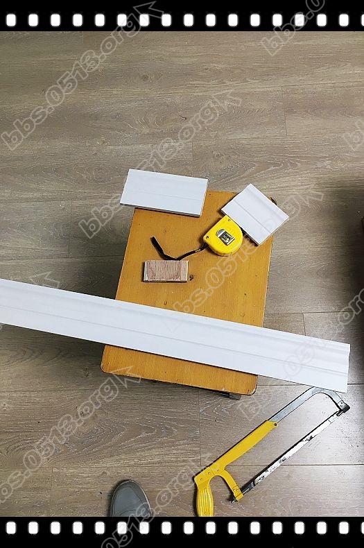 移门两侧踢脚线 (2).jpg