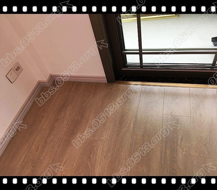 移门两侧踢脚线 (5).jpg