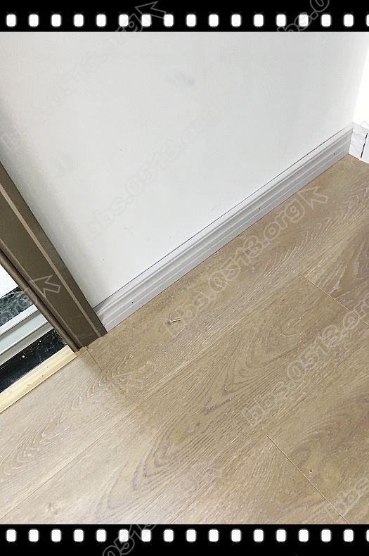 移门两侧踢脚线 (8).jpg