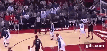 感谢哈登的“猪队友”，是你们逼着他拿60分+三双的