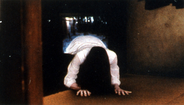 睡不着｜20年过去了，《午夜凶铃》的恐怖寓言还在延续