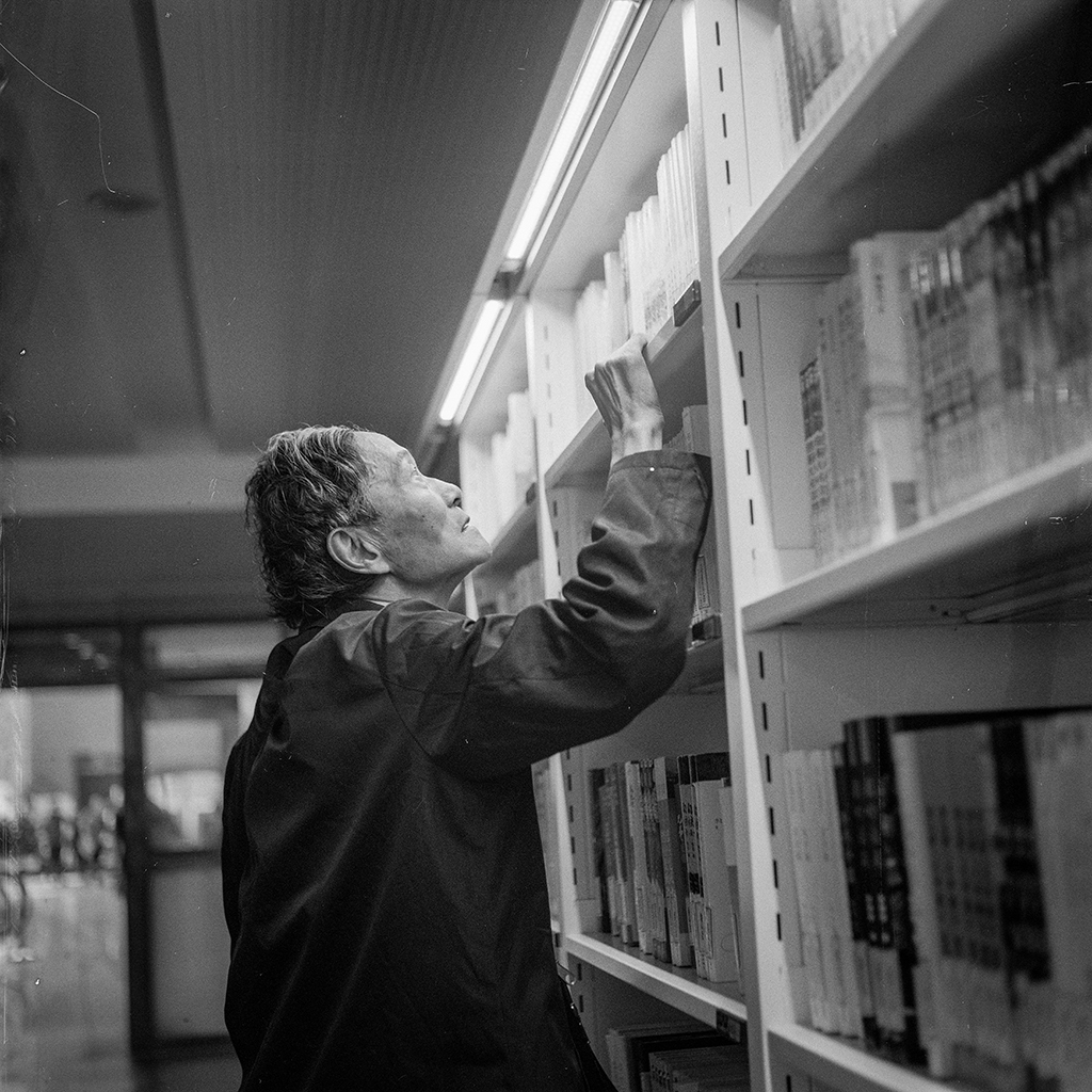 CR0145何王玮-1021 P.jpg