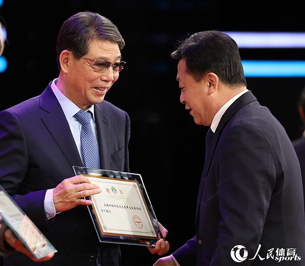 人民日报：请铭记1月31日，这天决定了中国足球的未来