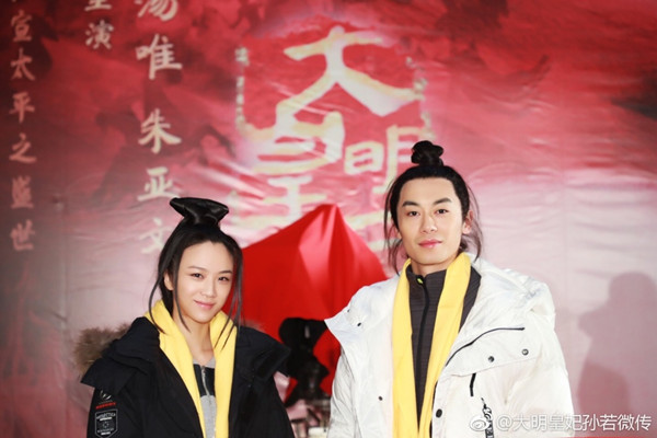 专访｜朱亚文：演员的尊严，不是靠和行业对抗来的