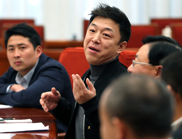 这些受邀“入海”的客人跟总理说了啥？他的发言引发热烈笑声